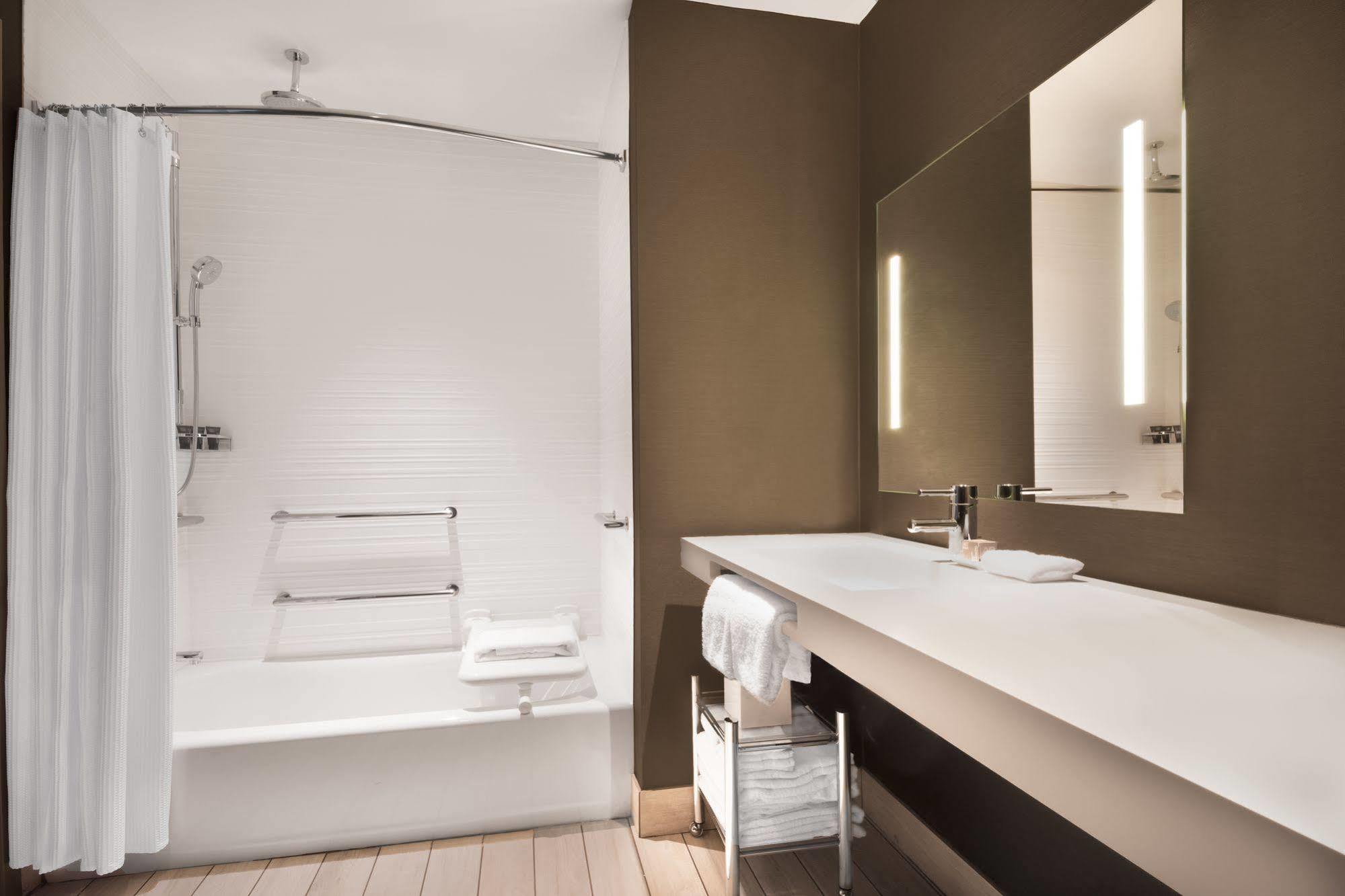 Ac Hotel Asheville Downtown Екстер'єр фото